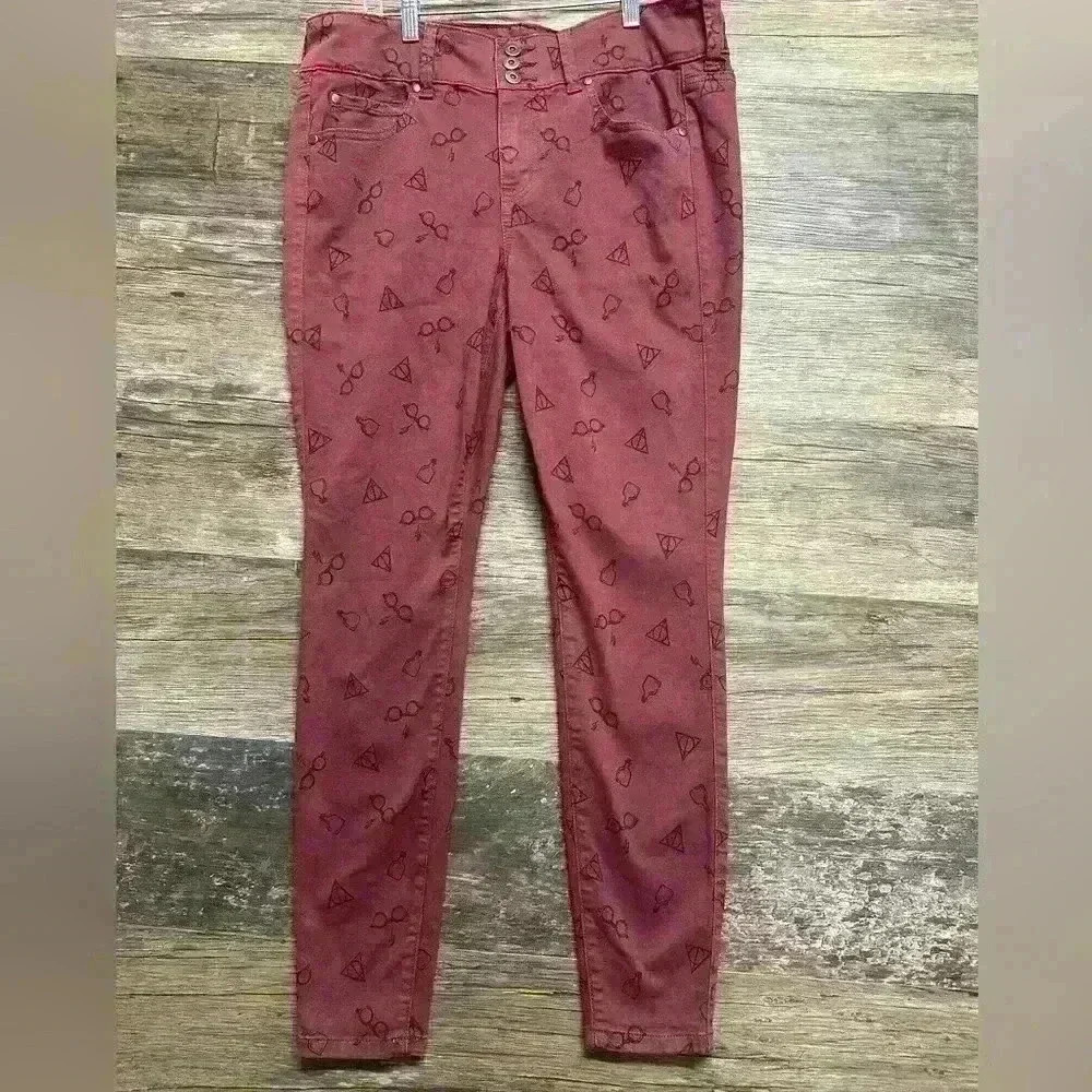 Harry Potter‎ Burgundy Red Jeans Pants Size Women’s 12